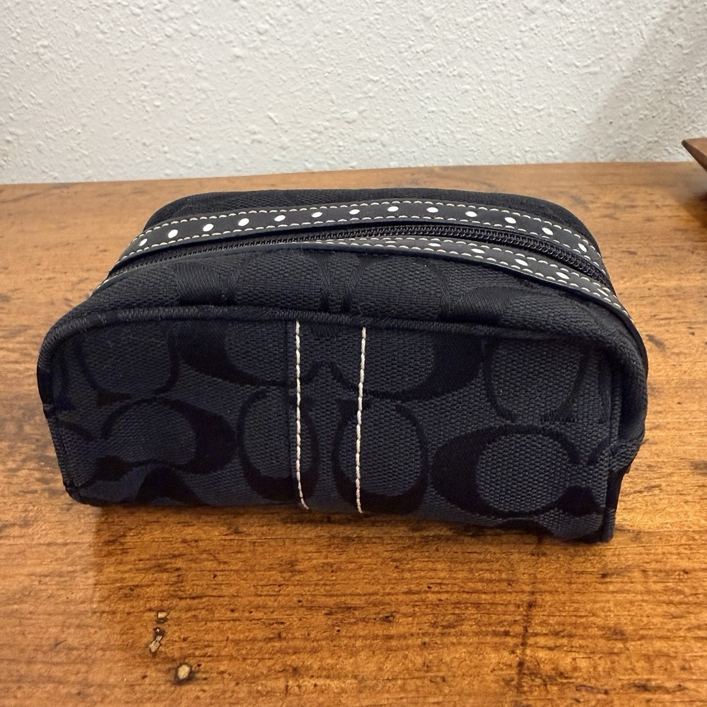 Coach Signature C Jacquard Cosmetic Makeup Bag Black White Polka Dot Y2K